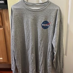 Graphic long sleeve tee